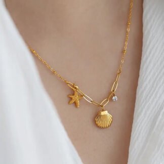 collier avec pendentif coquillage etoile de mer