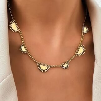 collier tendance avec pendentifs soleil