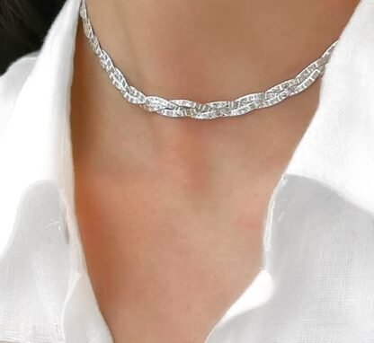 collier court argent