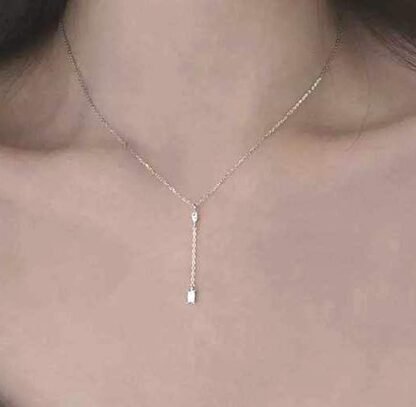 collier forme y