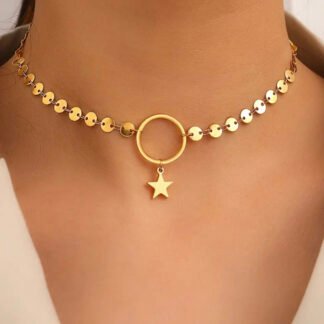 Collier ras du cou femme tendance 2024