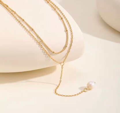 collier cravate avec perle