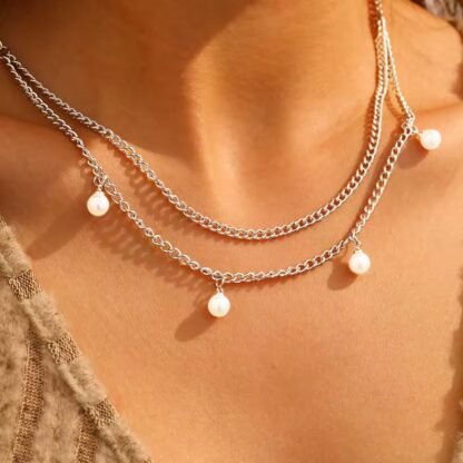 collier perles blanches multirangs